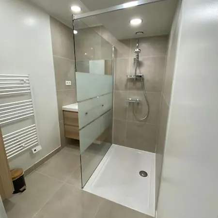 Апартаменты Maison De Village A *
